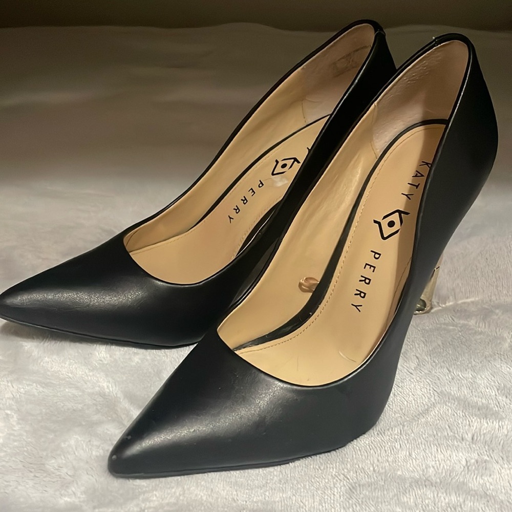 Katy Perry black heels